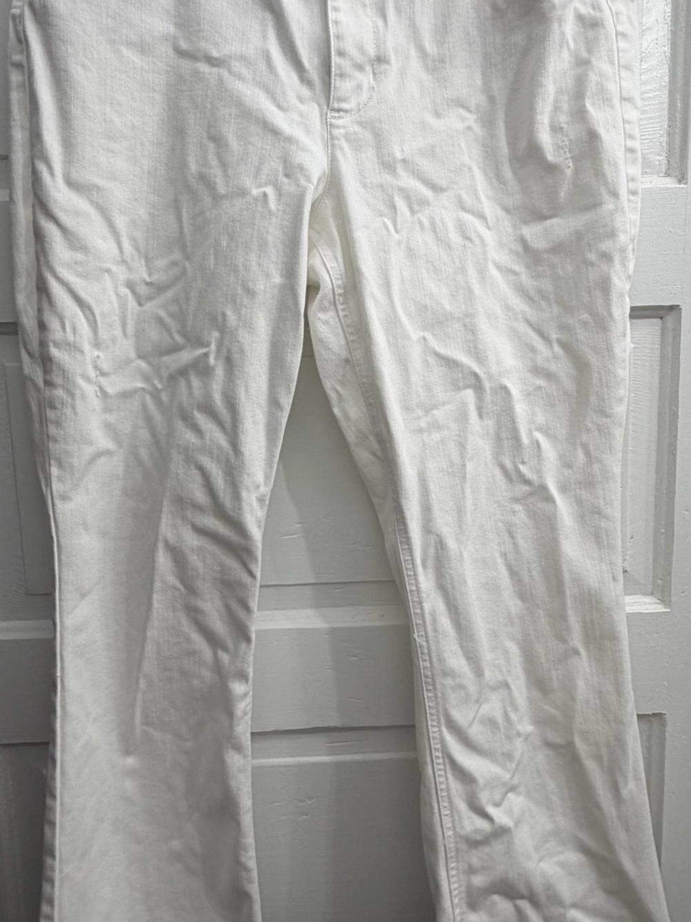 White Flare Wide-Leg Jeans